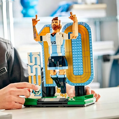 2026 Popular 958pcs Football Superstar Number 10 Lionel Football Legend Building Block Puzzle Model Toy Birthday Ornament Gifts